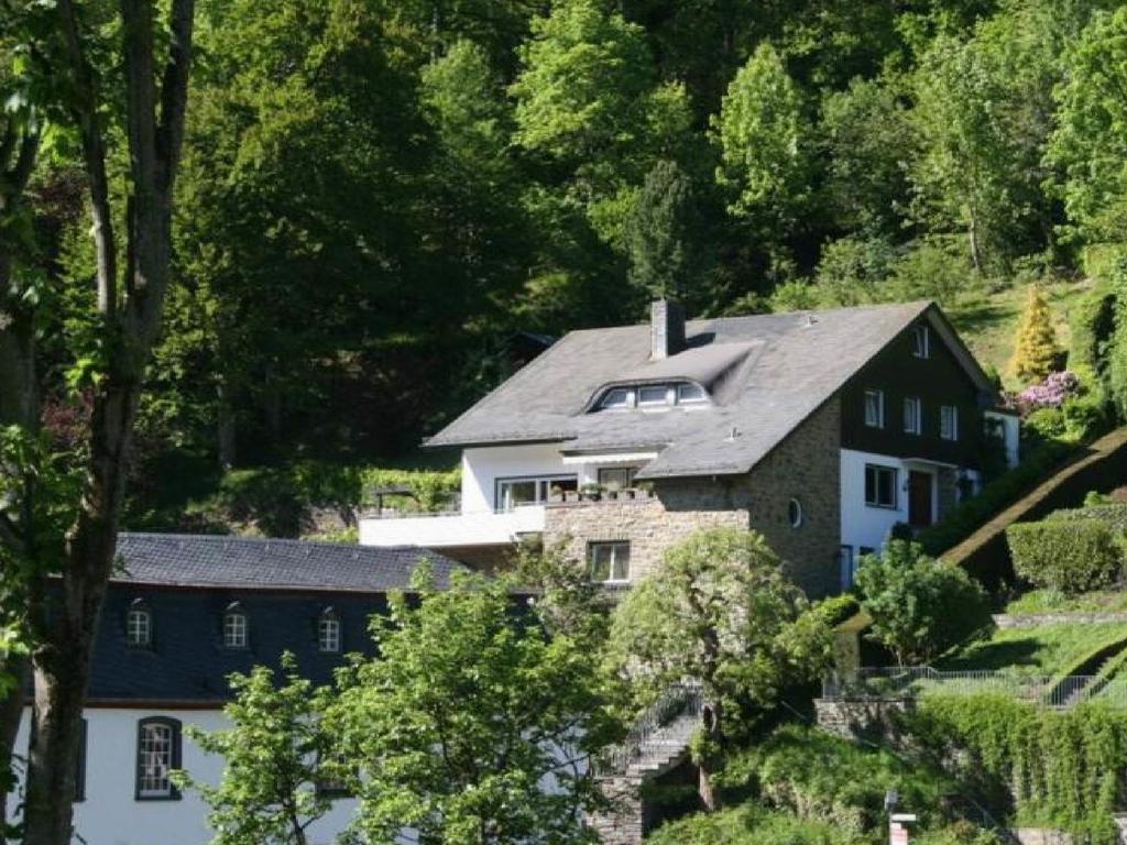 Eleganza Monschau Hotell Eksteriør bilde