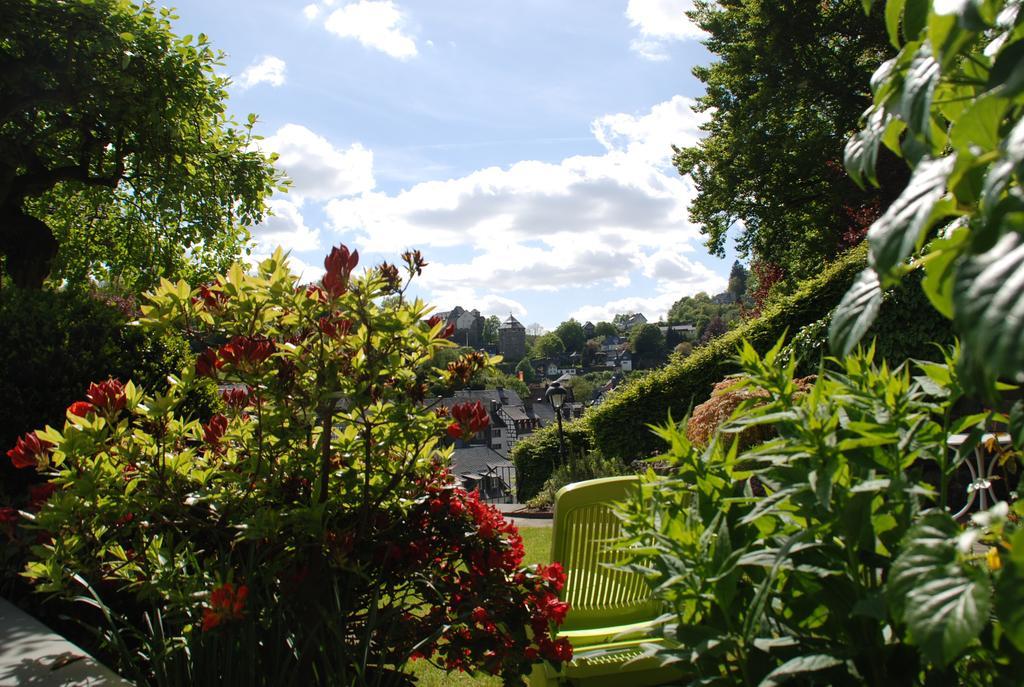 Eleganza Monschau Hotell Eksteriør bilde